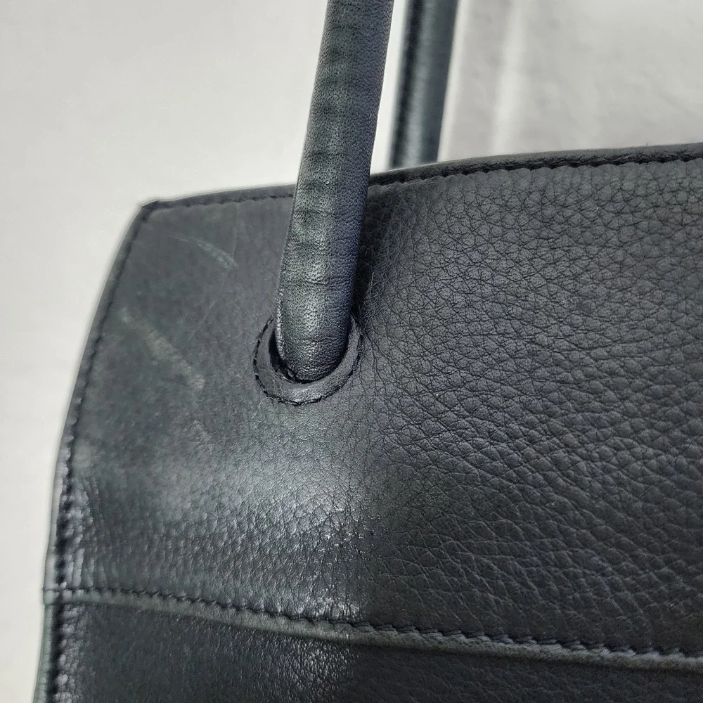 Vintage Fossil Black Pebbled Leather Shoulder bag Hand bag Purse 75082 11X11